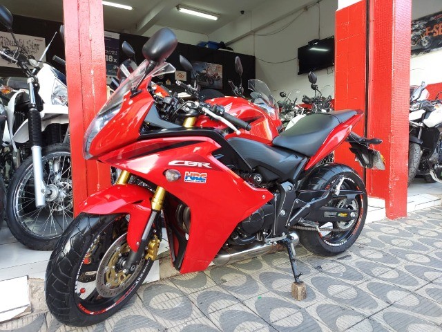 HONDA CBR600F ANO 2014