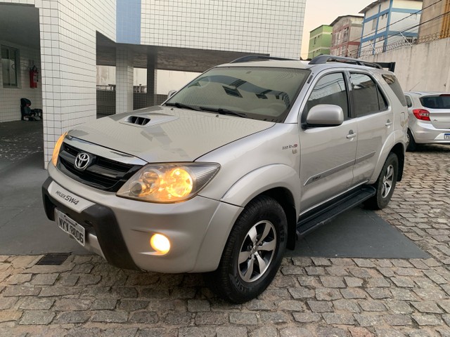 TOYOTA HILUX SW4 2007 5 LUGARES 