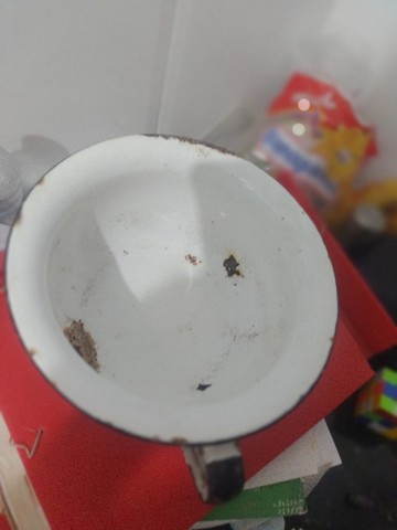 penico antigo de ágata com 26 cm de diâmetro