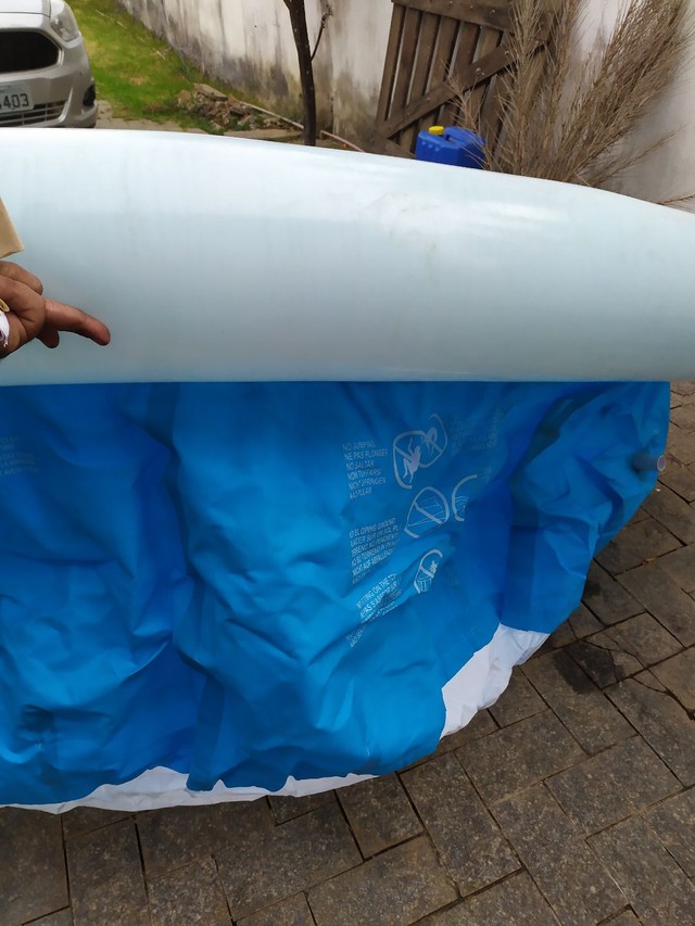 Vendo piscina inflável com filtro eletrico