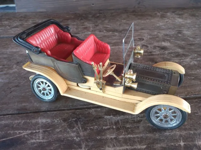 Miniatura Ford 29 rádio am