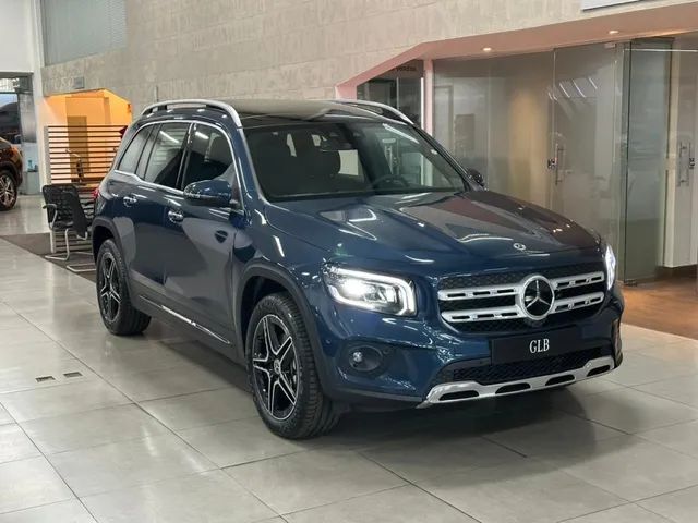 Mercedes-Benz GLB 200 PROGRESSIVE 4P