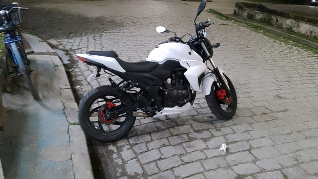 Next 250 esportiva 