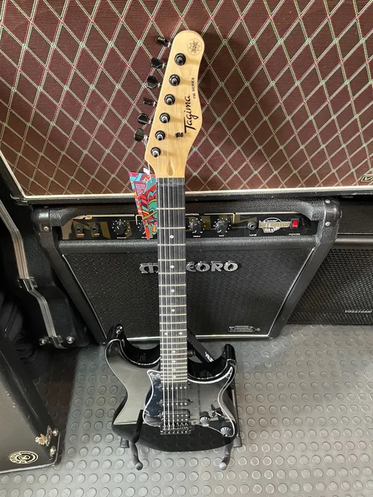 Guitarra Tagima TG520 Stratocaster
