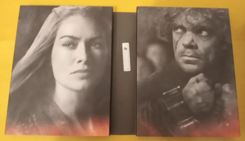 Box com DVDs Game of Thrones temporada 4 usado - Foto 3
