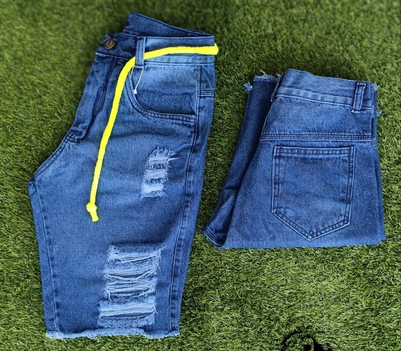 Shorts Jeans Rasgado Masculino