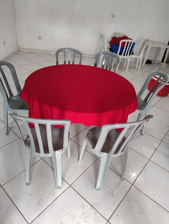 Locação de mesas e cadeiras - Foto 4