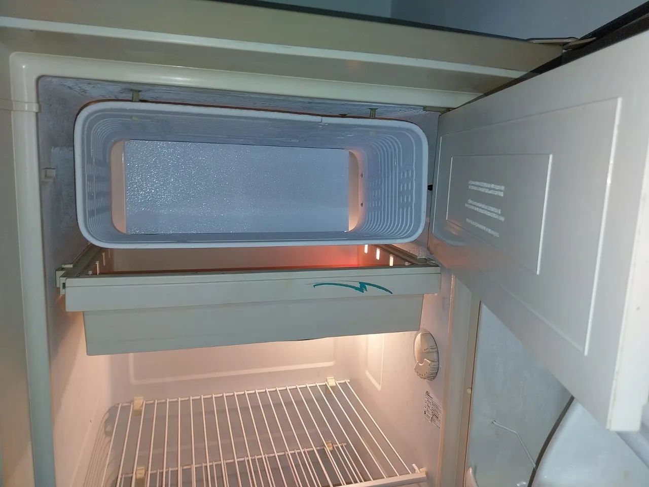 Geladeira Panasonic em ótimo estado - Foto 5