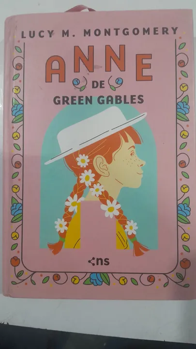 Anne de Green Gables - Lucy M. Montgomery