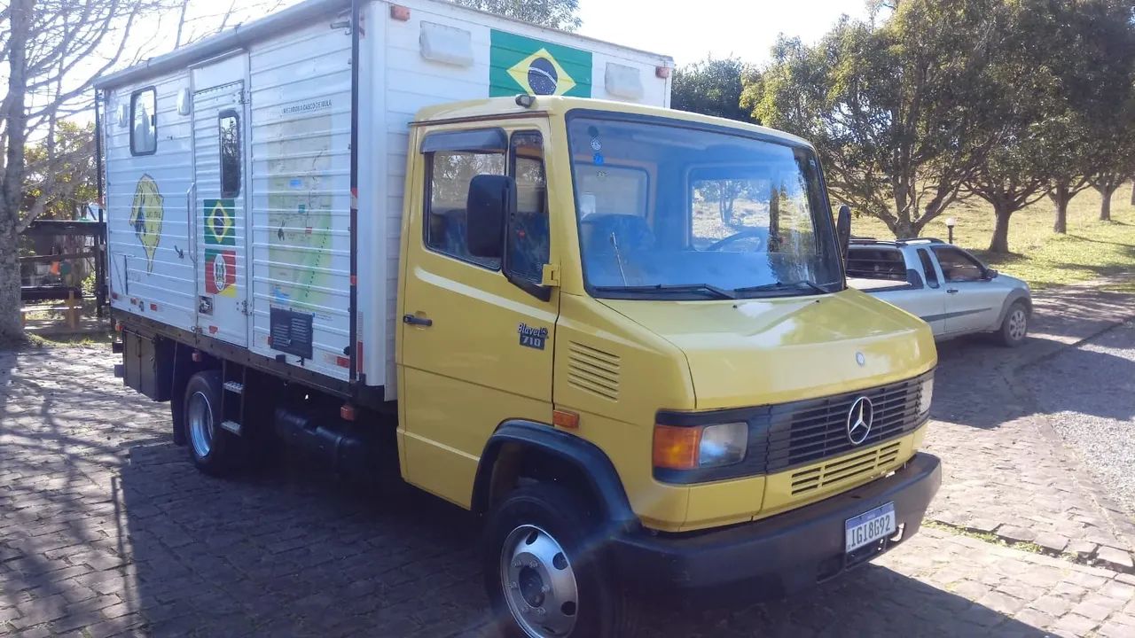 Motor-Home Mercedes-Benz  - Foto 2