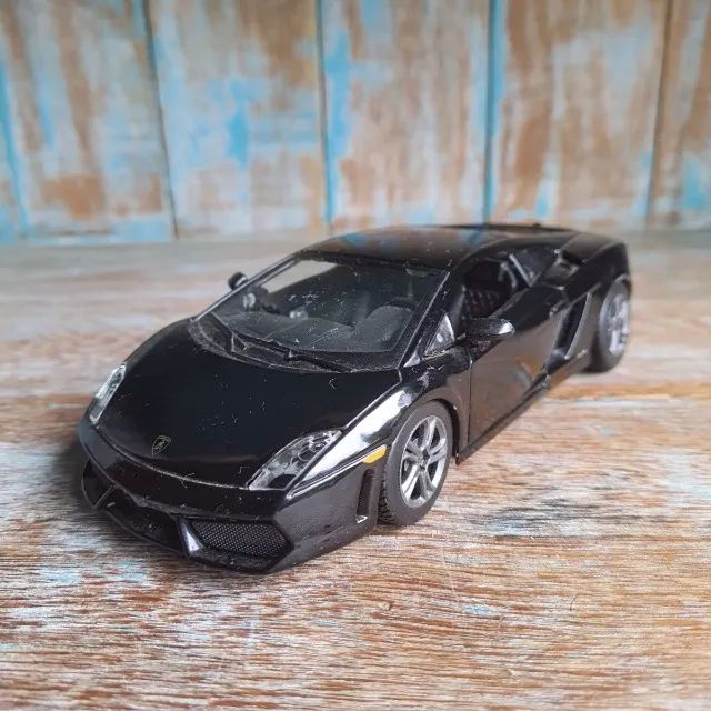 Miniatura Lamborghini Gallardo Lp 560-4 Maisto 1/24