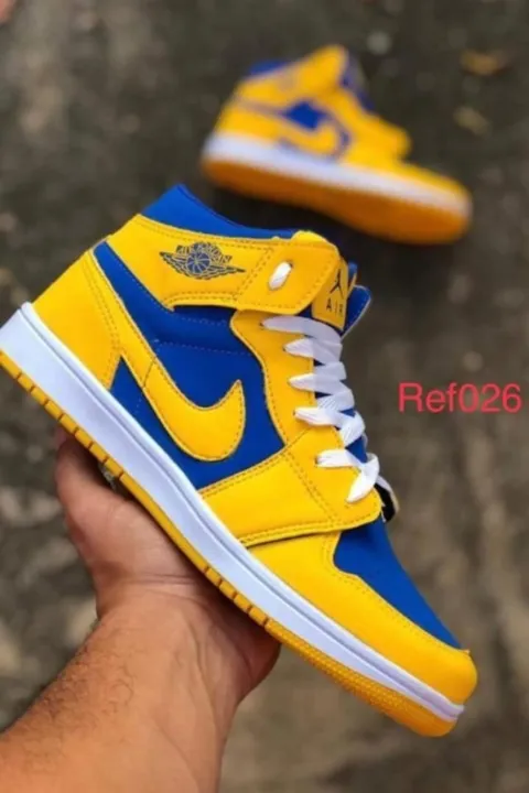 Tênis Jordan - 41