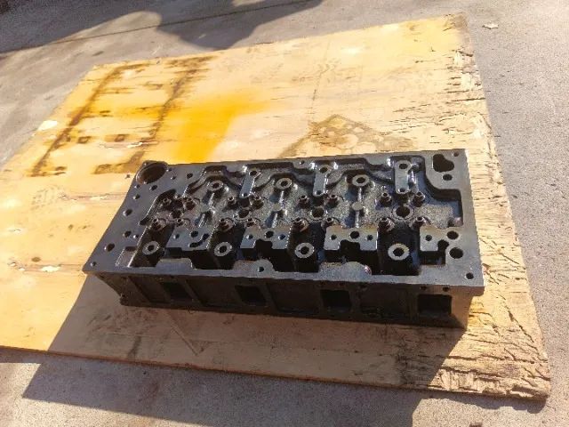 Cabeçote do motor JCB 3C p/n 320/02680