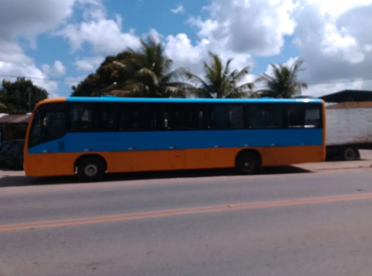 Ônibus Neobus Mercedes 1722 44 lugares 2008