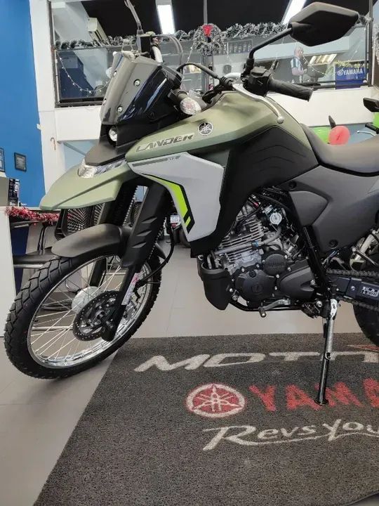 LANDER CONECT - FABIANO YAMAHA