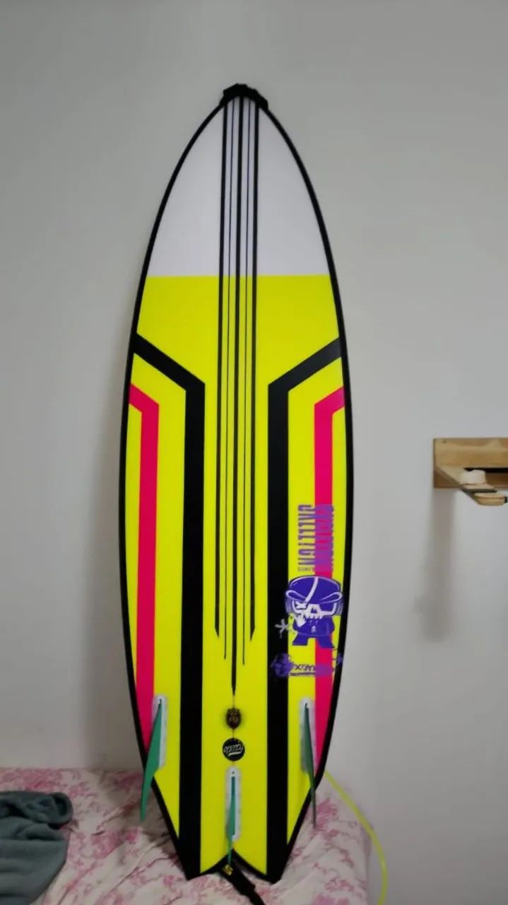 Prancha de Surf 5'8 - Epoxy, Modelo (Kelly Slater) - Esportes