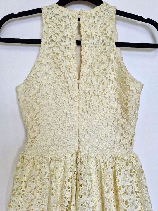 Vestido Zara  renda guipir amarelo - Foto 4