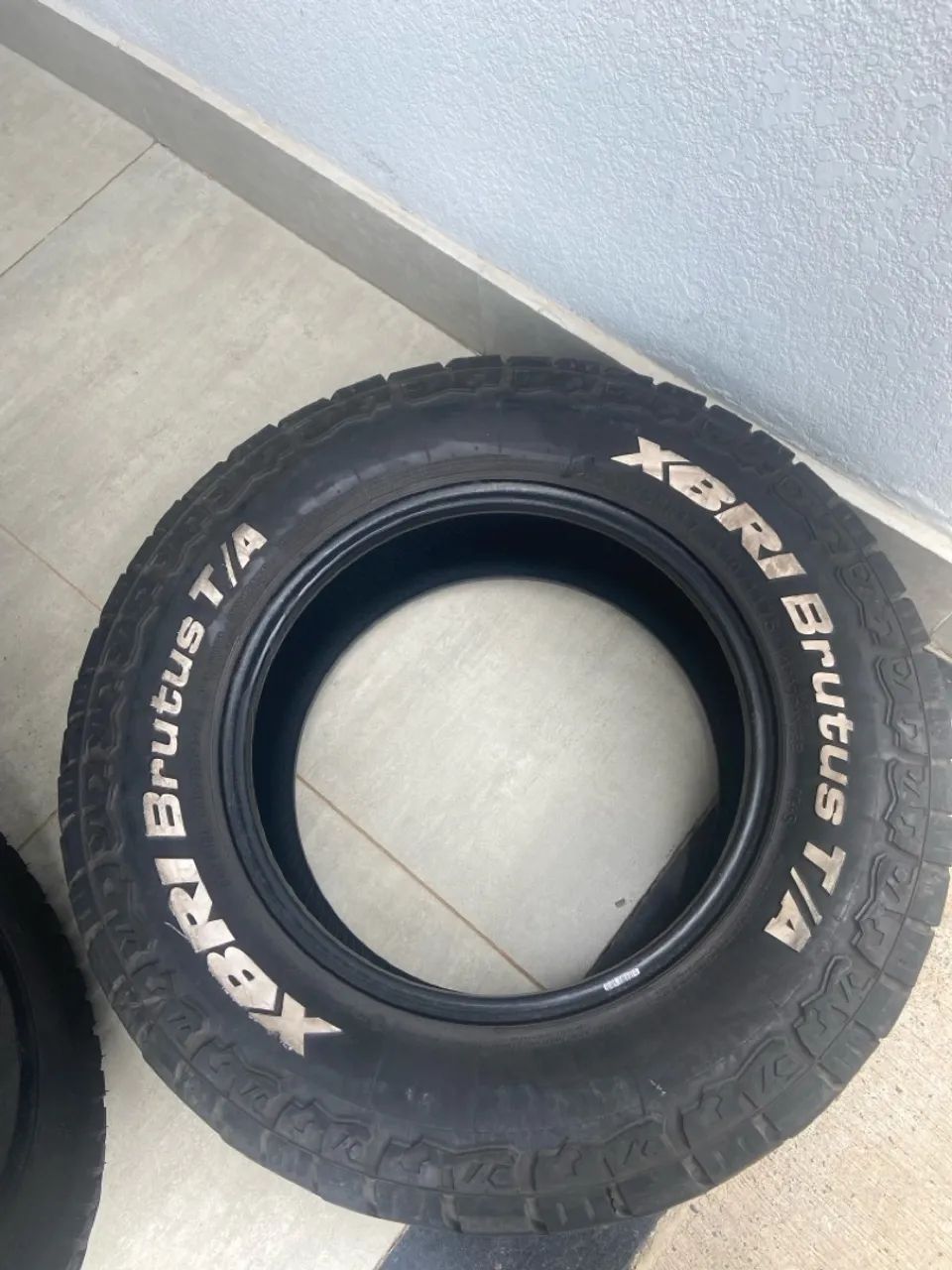 Jogo de Pneus XBRI Brutus T/A 265/65/R17 - Foto 2