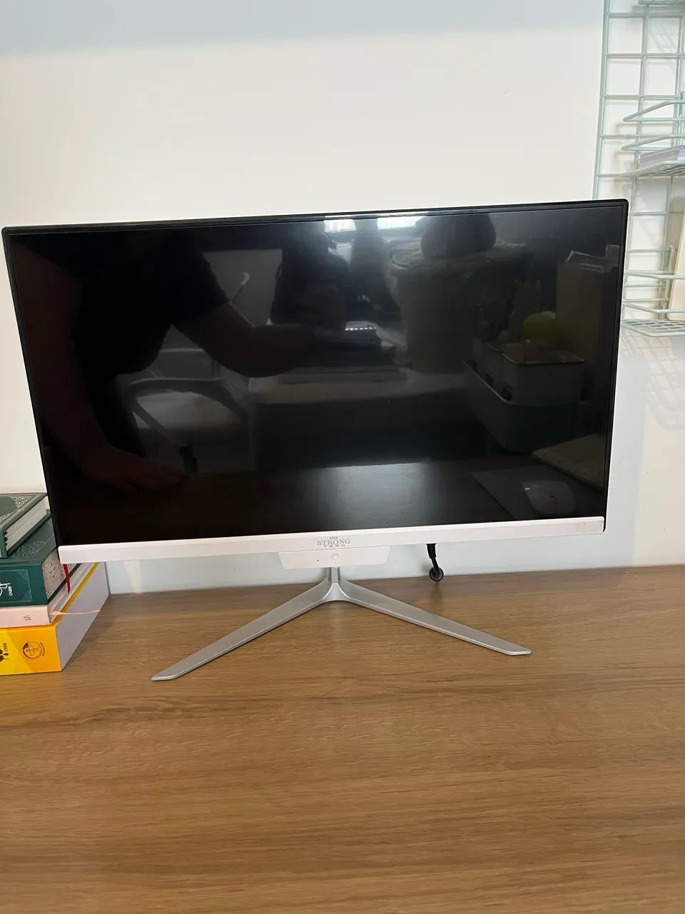 PC All in One Processador I5 Tela 21,5" - Foto 4