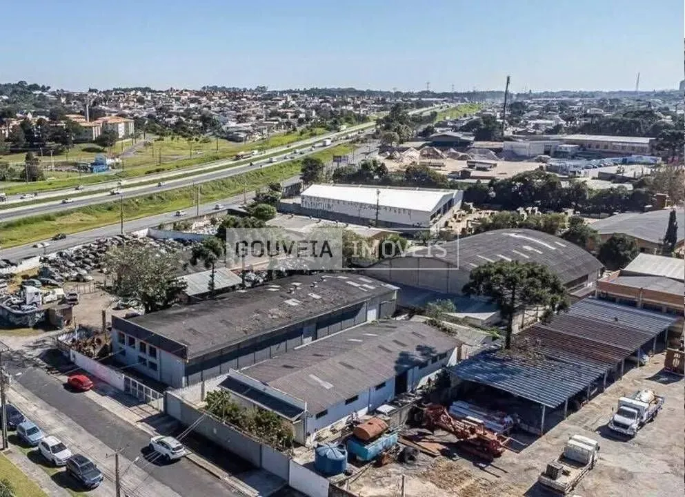 Barracão com 700 m², à venda por R$ 2.400.000 - Cidade Industrial, Curitiba (PR)