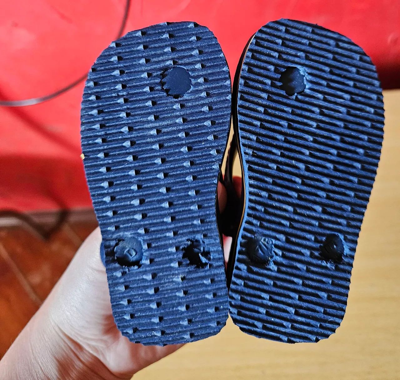 Chinelo infantil havaianas - tamanho 18 - Foto 3