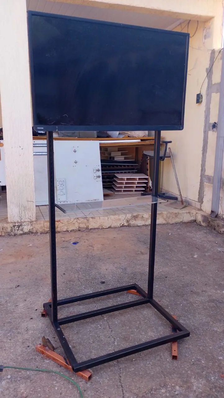 Suporte de tv pedestal