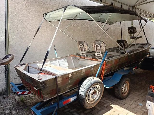 Canoa 5.5+ berço+ motor Mercury  - Foto 3