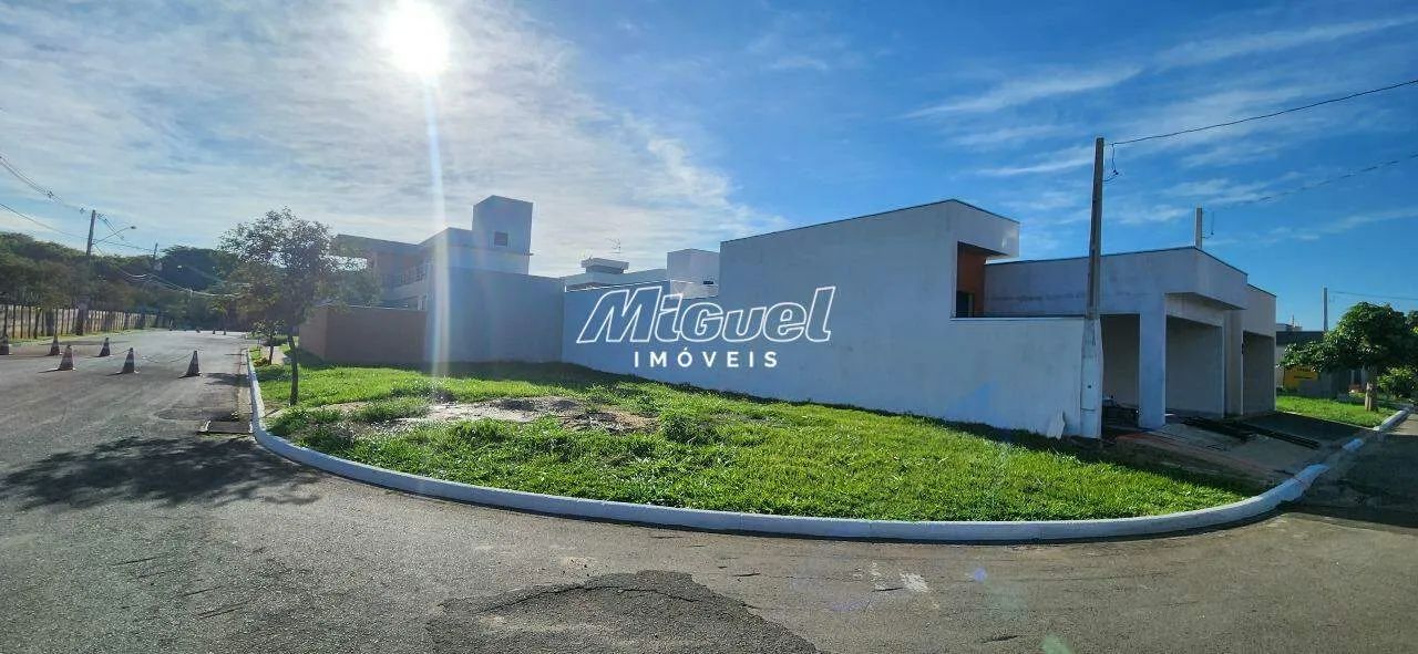 Terreno de Condomínio a Venda em Piracicaba