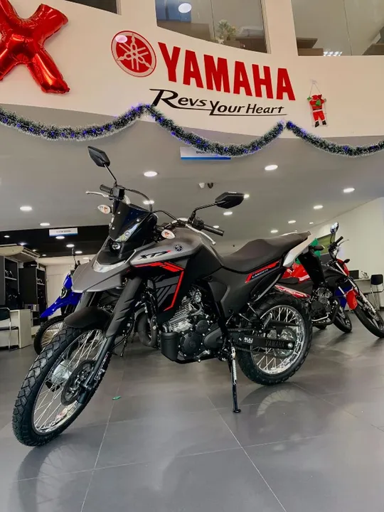 lander 2025 connected mari yamaha motox