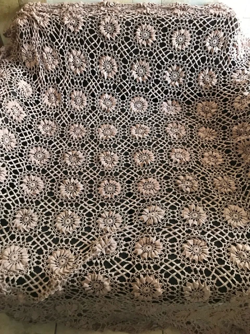Colcha casal de crochê marrom claro  - Foto 3