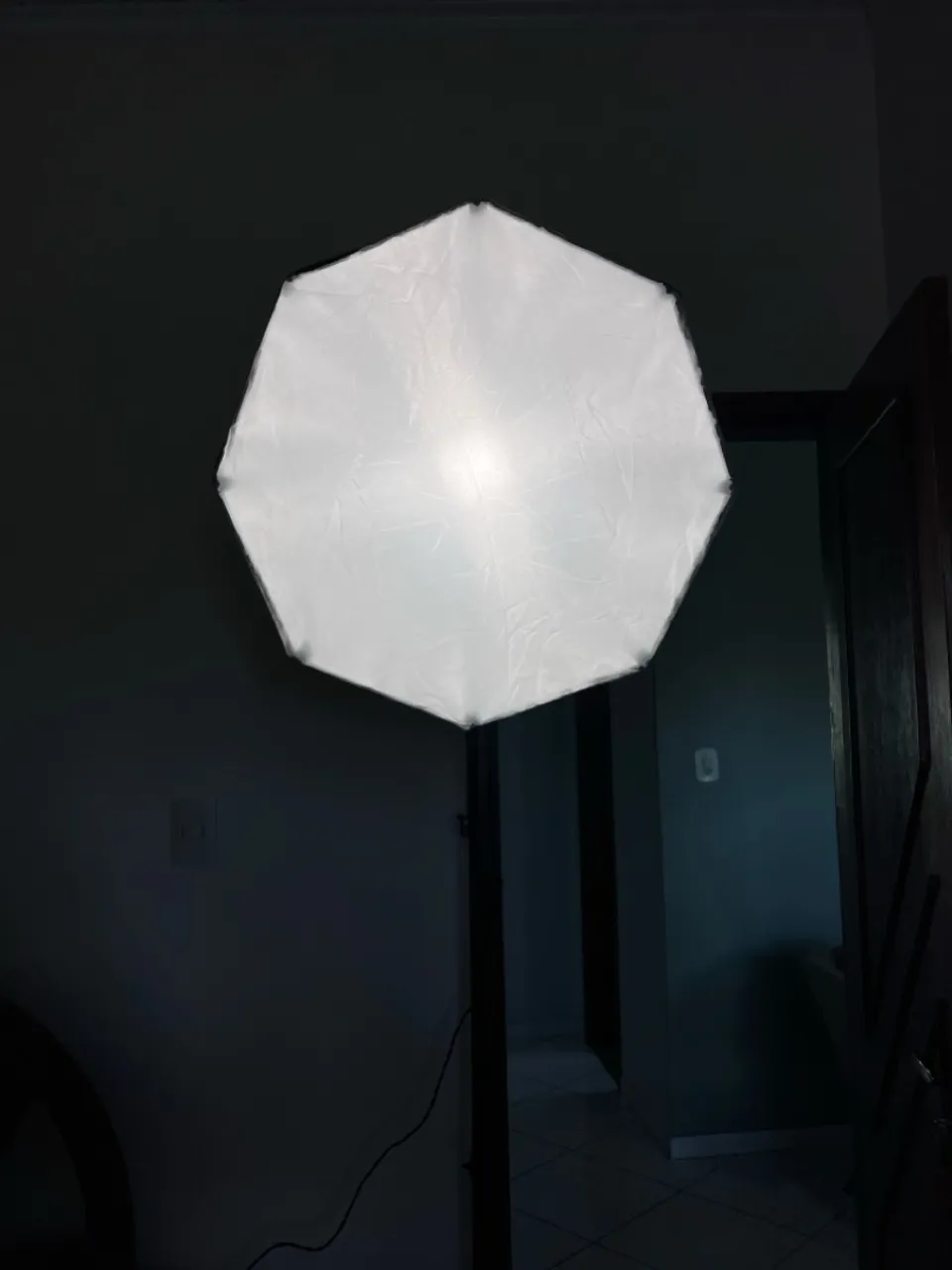 Softbox Octagonal 70cm com Tripé + Lâmpada LED Andoer 50W (Controle Remoto)