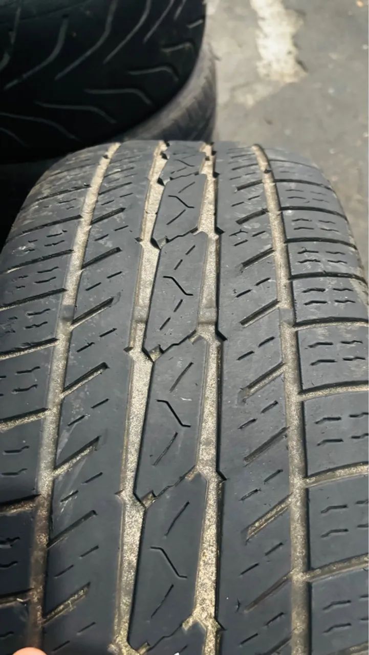 Pneu Barum 225/55/18