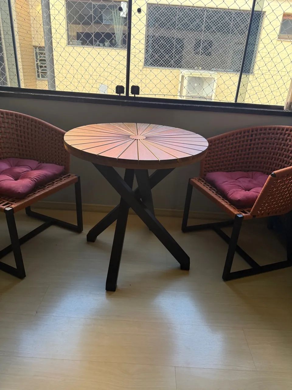 Conjunto Mesa e Cadeiras Area Externa Sacada Personalizada! - Foto 2
