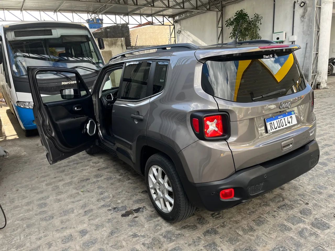 JEEP RENEGADE SPORT 2021 - Foto 4