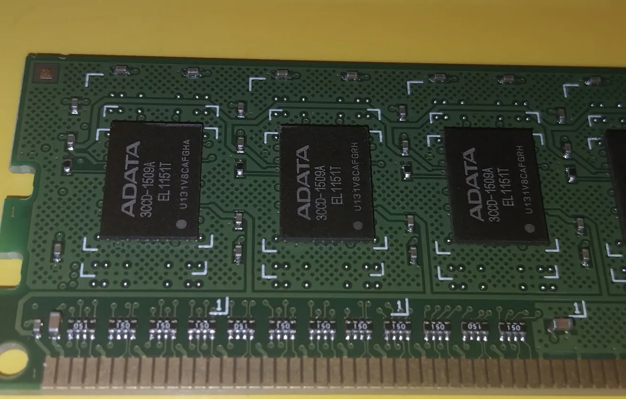 Memória RAM ADATA 4GB DDR3 (2x 2GB )