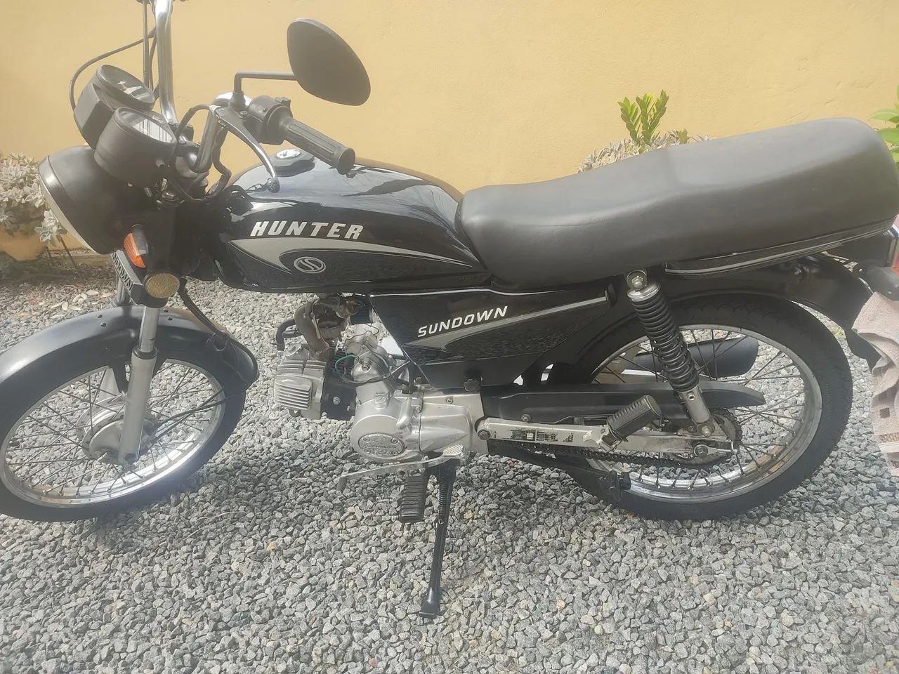 Hunter 100 com 9.400km - Foto 2
