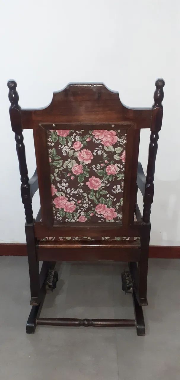 Antiga cadeira de balanço  - Foto 3