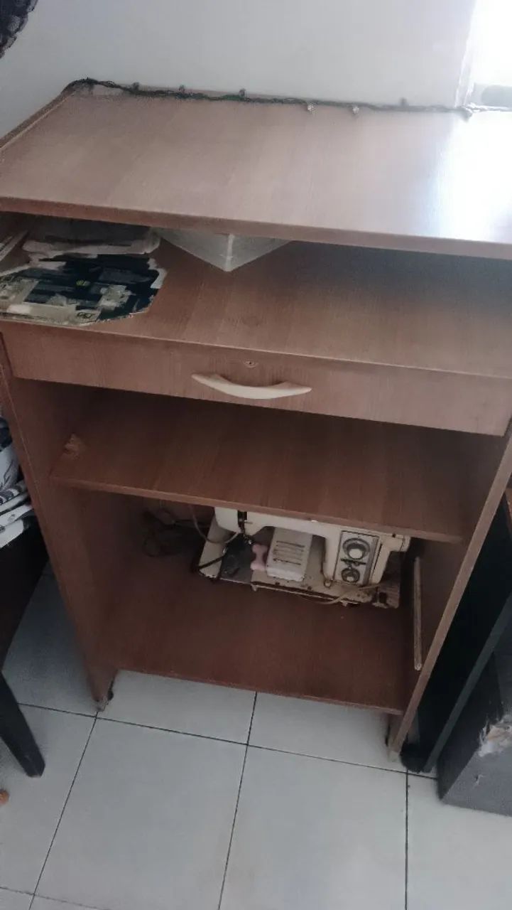 Balcão de loja com suporte teclado computador e gaveta64850147456130120