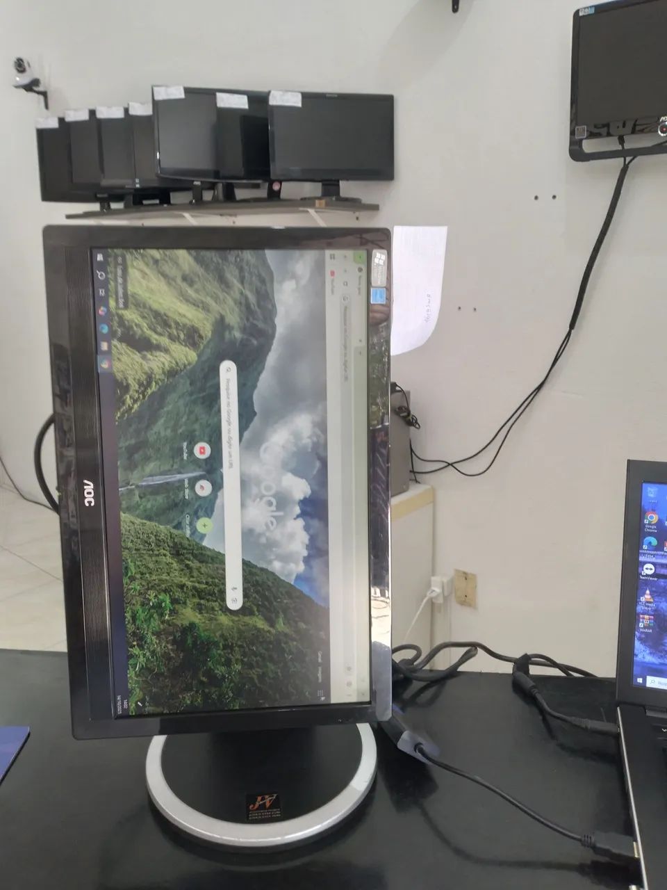 Monitor rotacional,  com os cabos, garantia,  produto de qualidade  - Foto 4