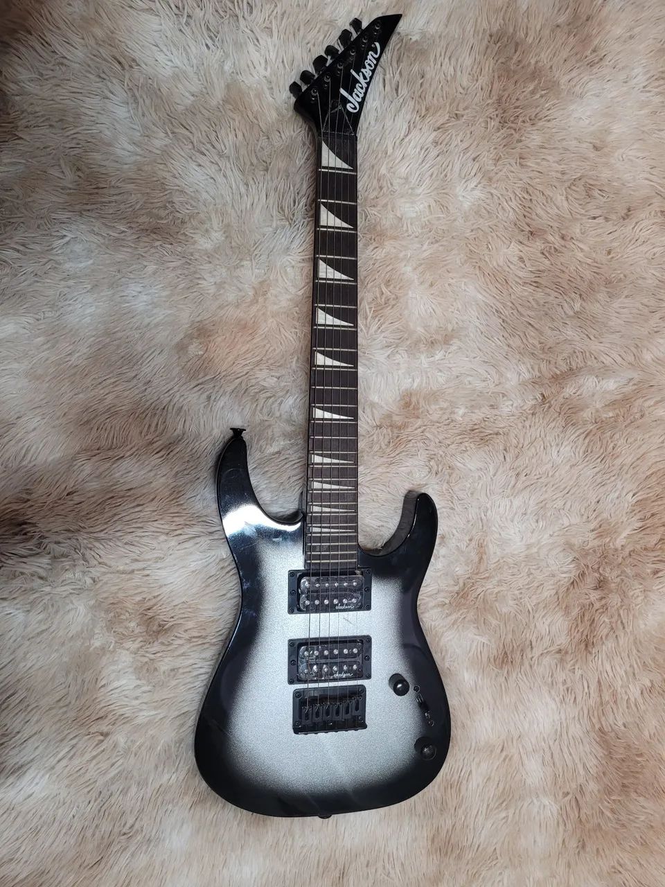 Guitarra Jackson reduzida 3/4 - Foto 3
