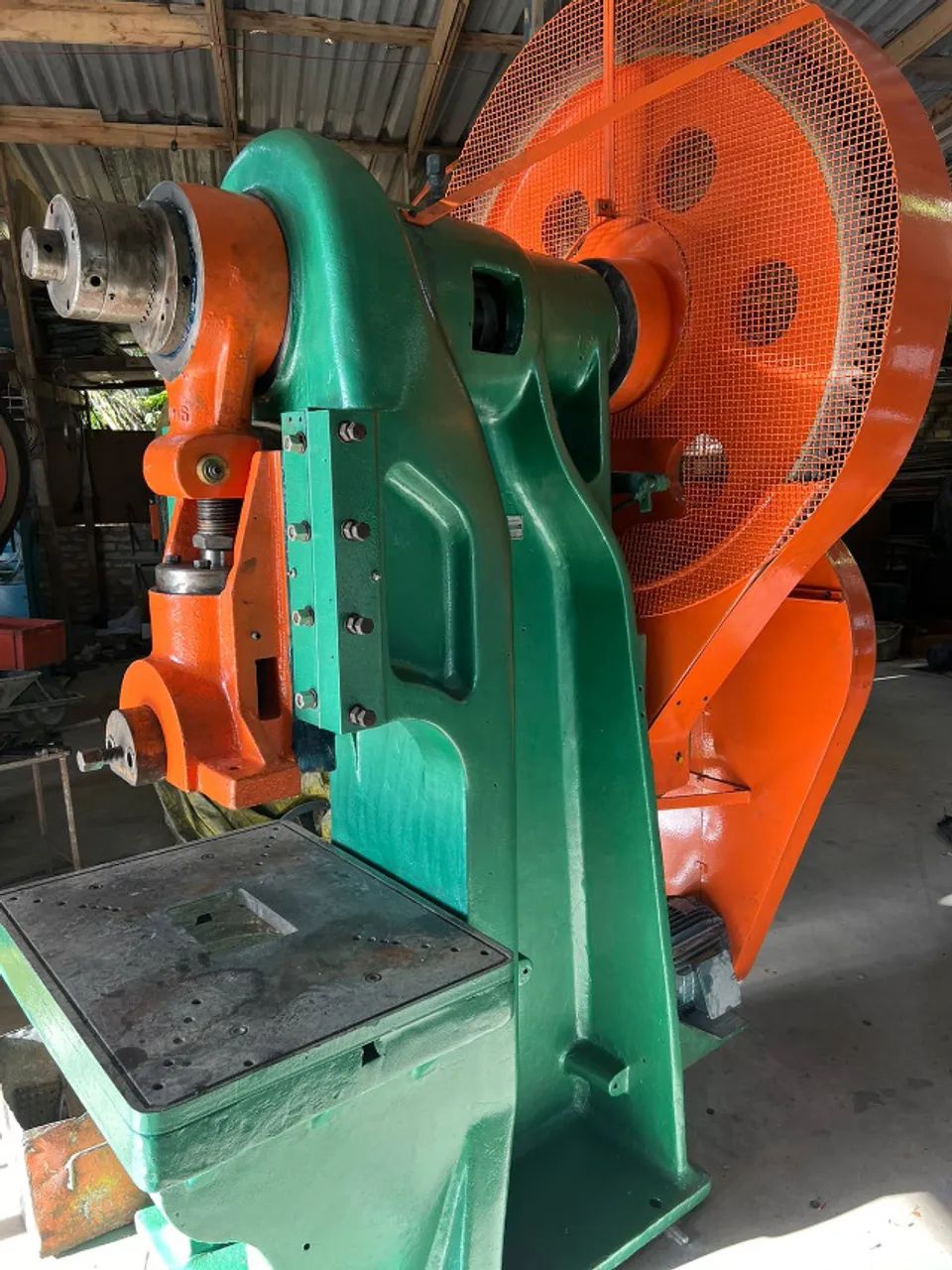 Prensa Excêntrica 80 toneladas