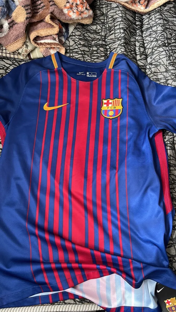 Camisa Barcelona Nike - Azul e Vermelho