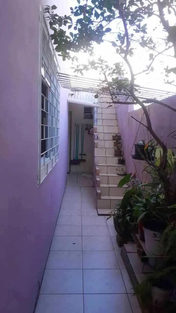 Sobrado para venda possui 180 metros quadrados com 2 quartos em Bela Vista - Palhoça - SC