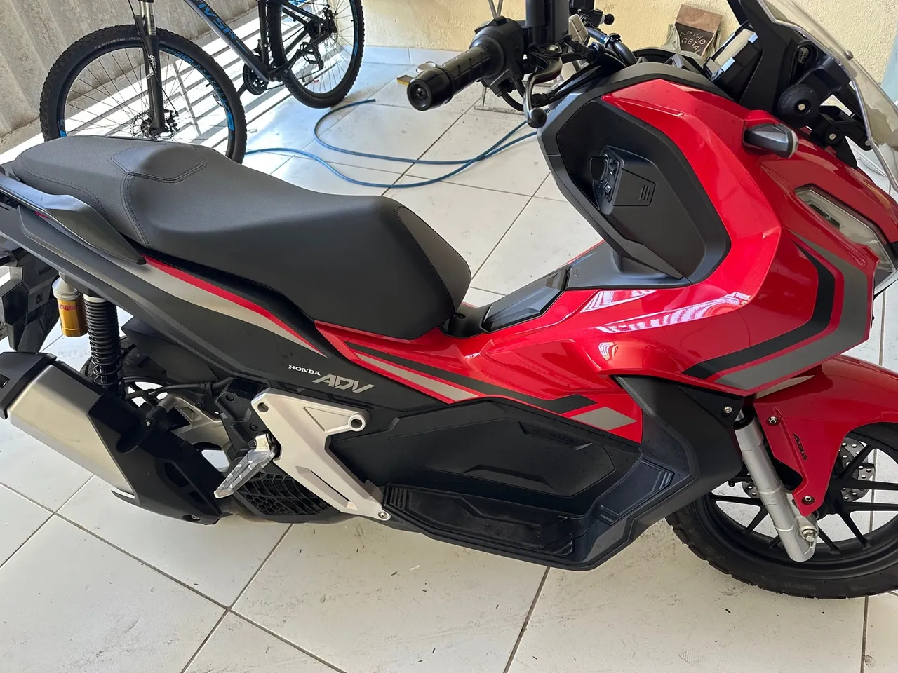 ADV 2024 zero