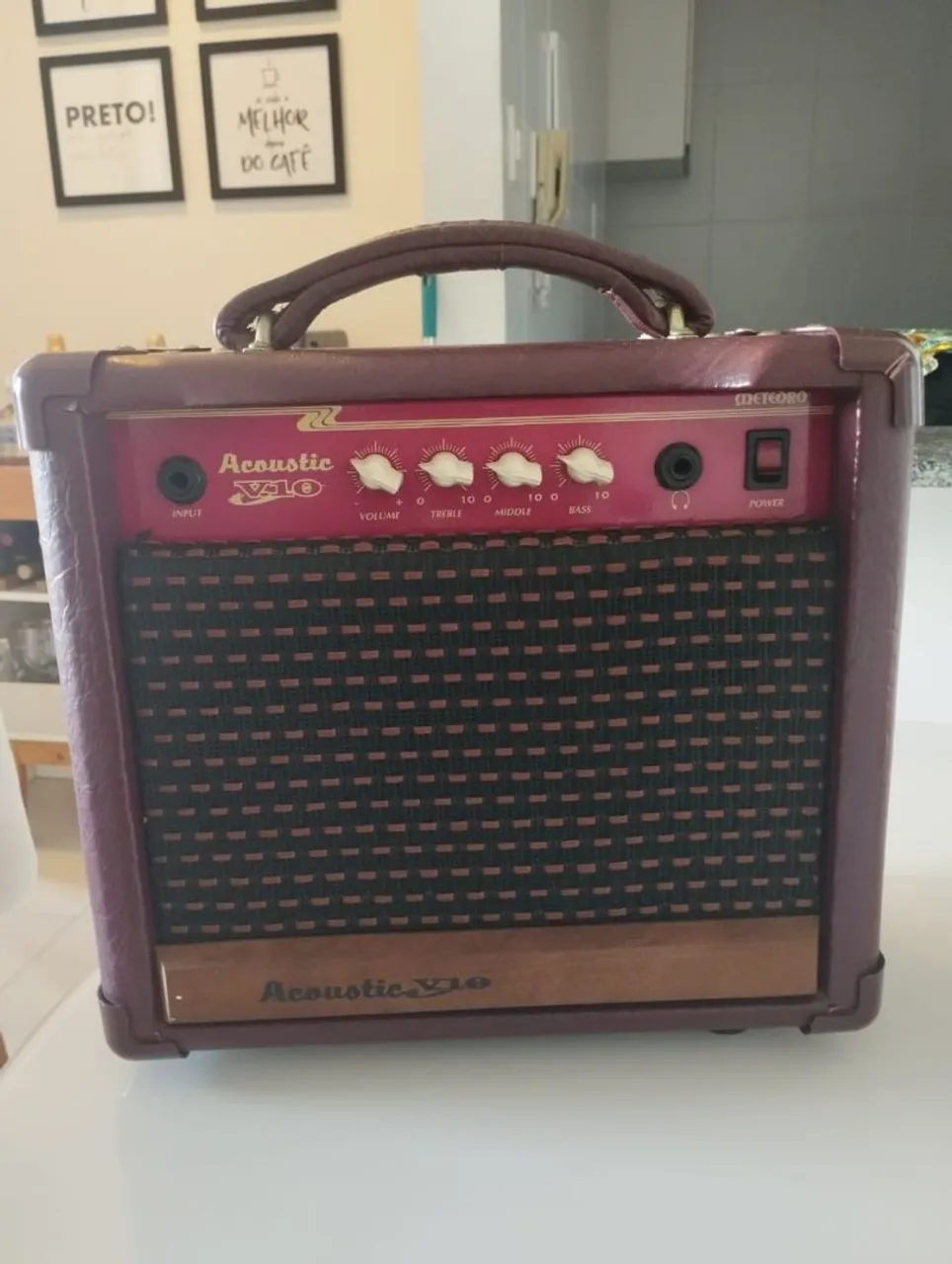 Amplificador de Som Meteoro V10