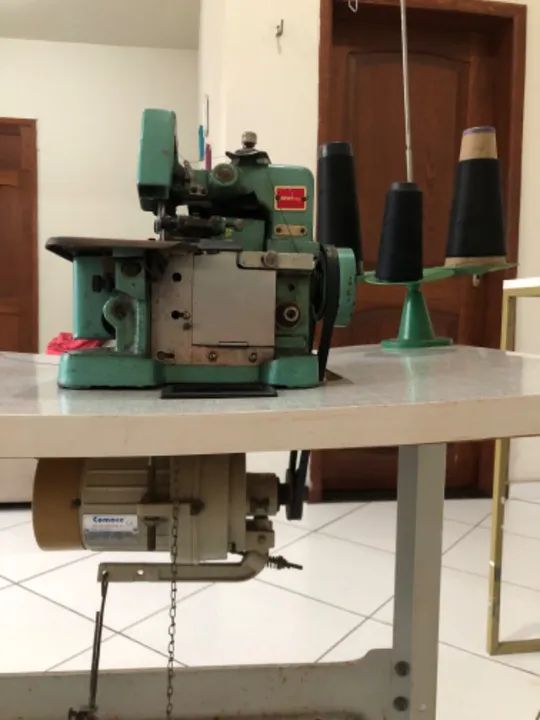 MÁQUINA DE COSTURA OVERLOQUE SEMI INDUSTRIAL  - Foto 2