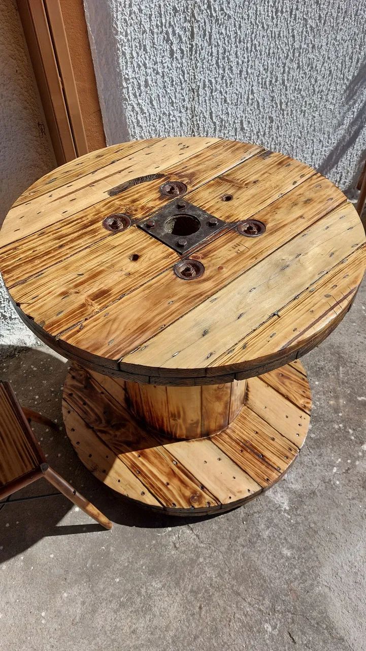 Rustic Wooden Reel Table65569086206722122