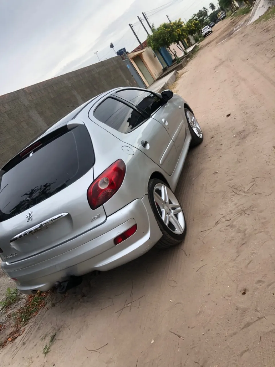 Rodas de liga leve Peugeot 207 4 por 108 furacão