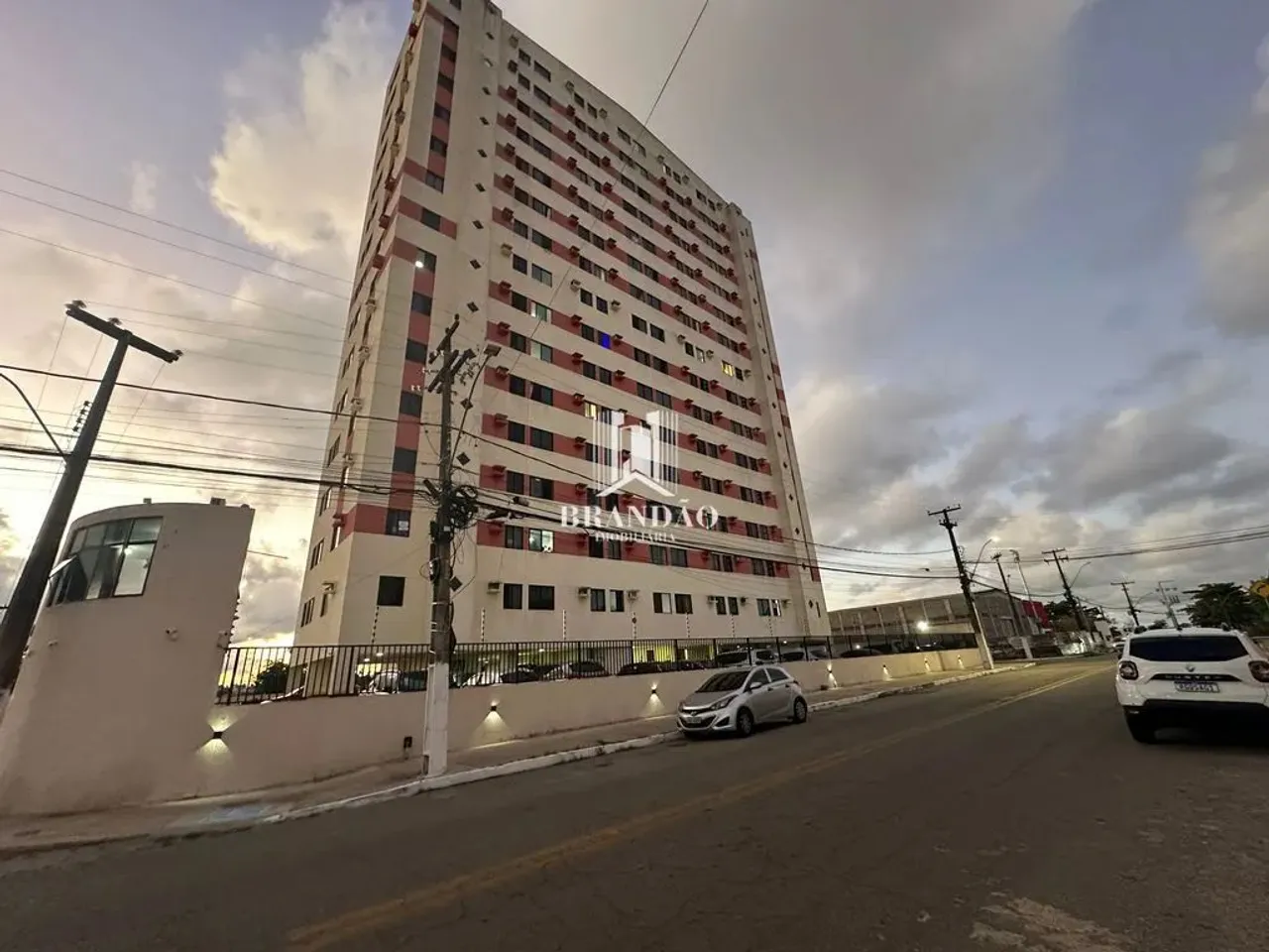 Apartamento 2 Quartos com Suíte e Elevador Nascente São Jorge, Maceió/AL