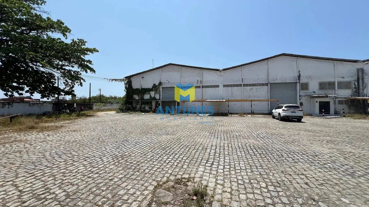 Alugue Galpão na Imbiribeira Cross docking, 2.396m² com Doca e Pátio